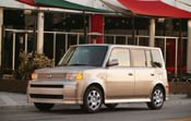 2005 Scion xB Picture
